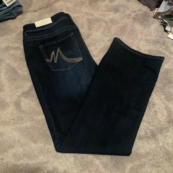 Maurices Denim - Maurices women's mid rise slim boot blue jeans size 14 short in great condition
